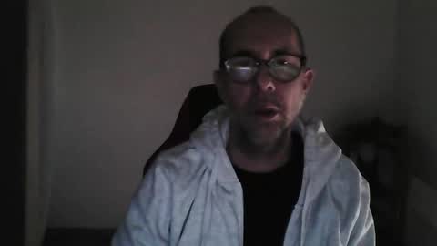 Snapshot of mat11efou chatting on 02.27.26 mat11efou online show from 02.27.26