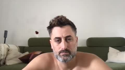 mat_johof online show from 10.21.25