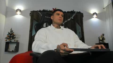 mateo_dilucajs1 online show from 12.03.25