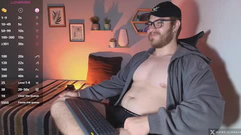 Snapshot of mateo_ocampo chatting on 11.27.25 Mateo Ocampo online show from 11.27.25