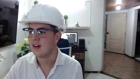  MATEO STRONG  online show from 01.15.26