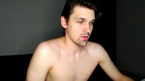 Snapshot of mateo_zeus chatting on 09.21.25 mateo_zeus online show from 09.21.25