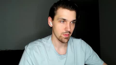 Snapshot of mateo_zeus chatting on 10.21.25 mateo_zeus online show from 10.21.25