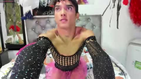 Snapshot of mateosheeth chatting on 10.25.25 mateosheeth online show from 10.25.25