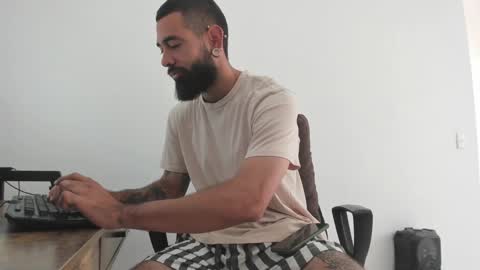 Matheus     online show from 12.09.24