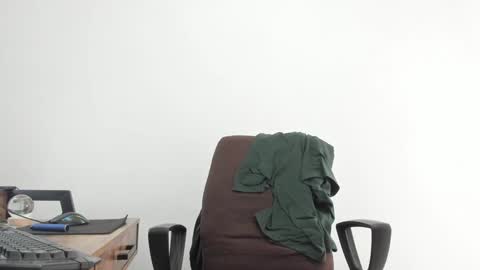 Matheus     online show from 01.11.25