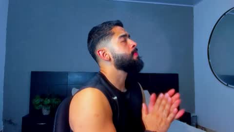 Mathew Flintt  online show from 11.15.25