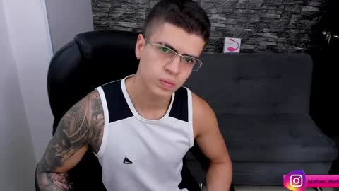 Mathew Independent model online show from 01.01.25