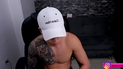 Mathew Independent model online show from 02.06.25