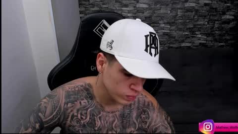 Snapshot of mathew_wolf4 chatting on 03.20.26 Mathew Independent model online show from 03.20.26