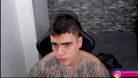 Snapshot of mathew_wolf4 chatting on 04.11.26 Mathew Independent model online show from 04.11.26