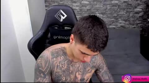 Snapshot of mathew_wolf4 chatting on 04.15.26 Mathew Independent model online show from 04.15.26