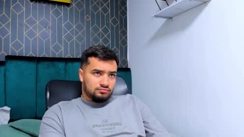 Mathews online show from 02.05.26