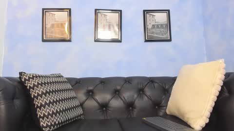 Snapshot of mathias_cocks chatting on 09.12.25 mathias cocks online show from 09.12.25