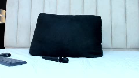 mathilda_liz online show from 03.03.26