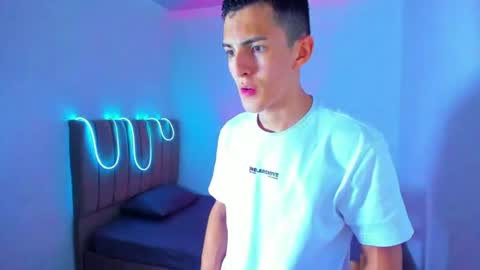 Snapshot of matiius18 chatting on 06.15.26 Matias online show from 06.15.26