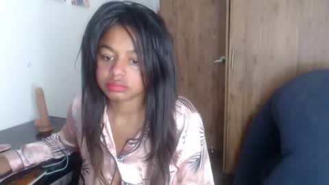 Daniela online show from 12.21.24