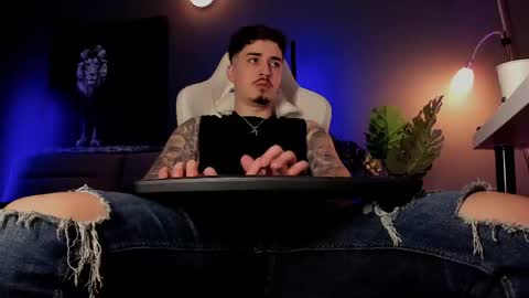 Snapshot of matt_thestud chatting on 04.22.26 Matt online show from 04.22.26