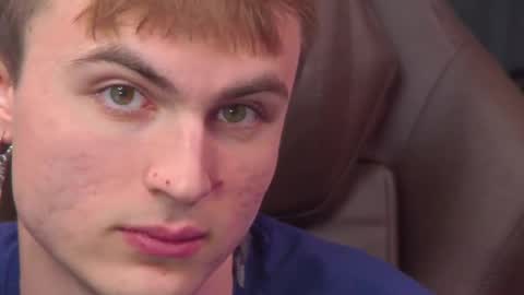 Snapshot of mattcashxxx chatting on 12.16.24 Matt Cash online show from 12.16.24