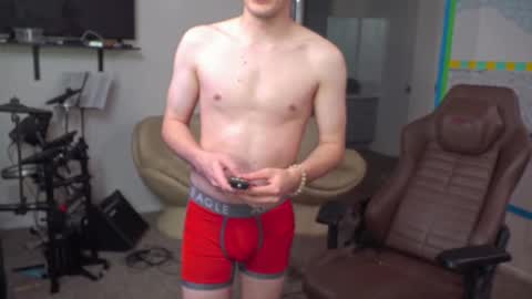 Snapshot of mattcashxxx chatting on 01.14.25 Matt Cash online show from 01.14.25