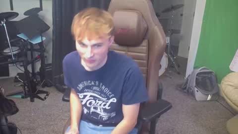 Snapshot of mattcashxxx chatting on 09.21.25 Matt Cash online show from 09.21.25