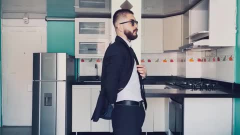 Matteo simpson online show from 09.24.25