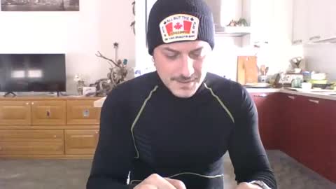 Snapshot of matteushh87 chatting on 02.03.25 matteushh87 online show from 02.03.25