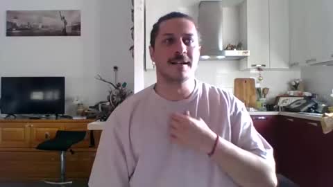 Snapshot of matteushh87 chatting on 02.11.25 matteushh87 online show from 02.11.25