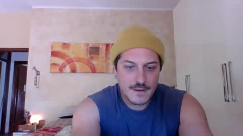 Snapshot of matteushh87 chatting on 10.16.25 matteushh87 online show from 10.16.25