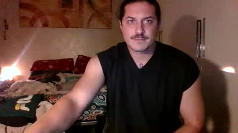 Snapshot of matteushh87 chatting on 10.31.25 matteushh87 online show from 10.31.25