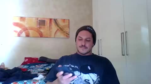 Snapshot of matteushh87 chatting on 11.17.25 matteushh87 online show from 11.17.25