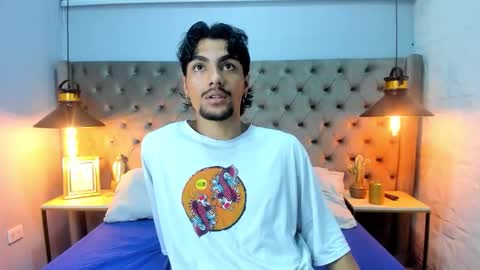 Snapshot of mattfiore chatting on 11.06.25 mattfiore online show from 11.06.25