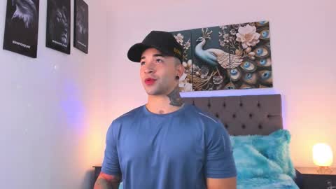 Matthew INDEPENDENT MODEL online show from 03.05.26