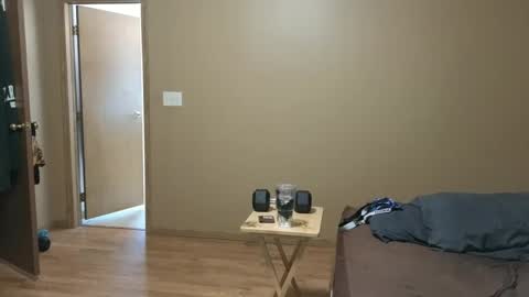 MH online show from 09.21.25