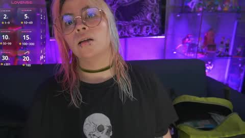 TATIANA  AND ROUS online show from 04.15.26