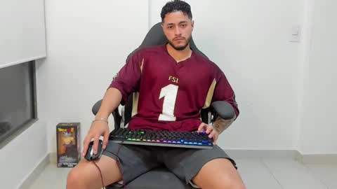 Snapshot of mattia_dupont chatting on 02.17.26 Mattias online show from 02.17.26