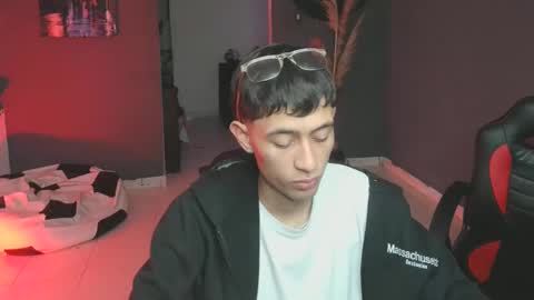 mattias     online show from 02.09.25