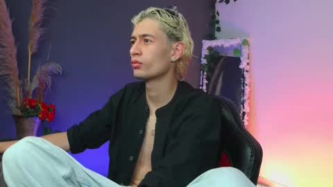 mattias     online show from 10.19.25