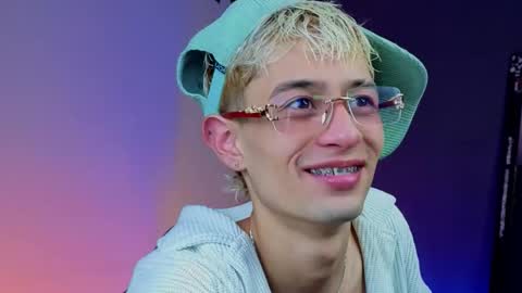 mattias     online show from 12.23.25