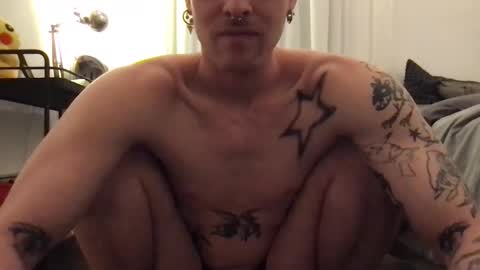 Snapshot of mattioss chatting on 02.22.26 mattioss online show from 02.22.26