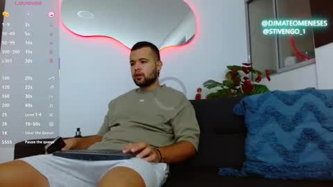 Snapshot of mattmeness chatting on 10.09.25 MattMeness online show from 10.09.25