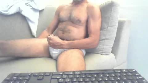 Snapshot of mattrudi chatting on 05.07.26 Matt R. online show from 05.07.26