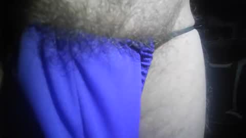 Snapshot of mattty13 chatting on 11.28.25 Hairy Bud online show from 11.28.25