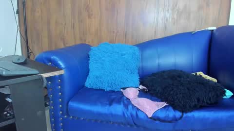 Lucy online show from 02.21.25