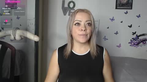 Mature liaa online show from 02.24.25