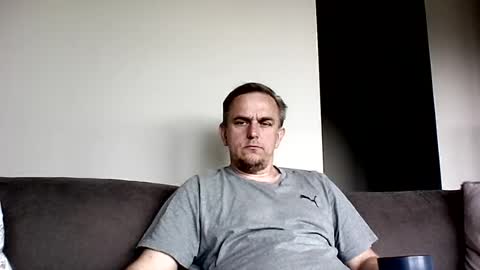 Snapshot of matureontheedge chatting on 07.18.26 matureontheedge online show from 07.18.26