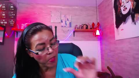 maturepure_ online show from 09.10.25