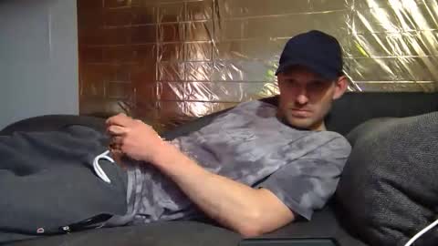matzestr95 online show from 06.11.26