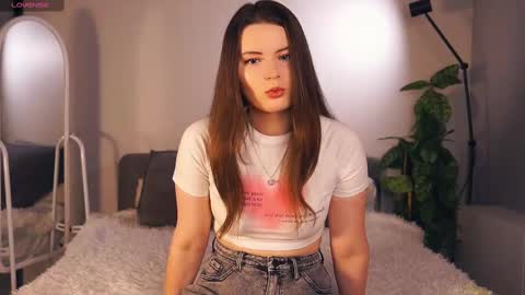 Lily online show from 02.16.25