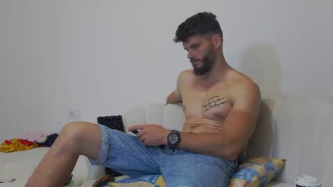 Snapshot of mauro_real_man chatting on 06.26.26 mauro_real_man online show from 06.26.26